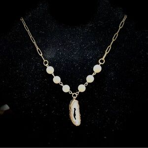 Bohemian-luxe Natural Agate and Druzy Geode Statement Necklace. One of a Kind.